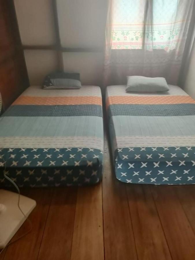 Surf Homestay Katiet Esterno foto